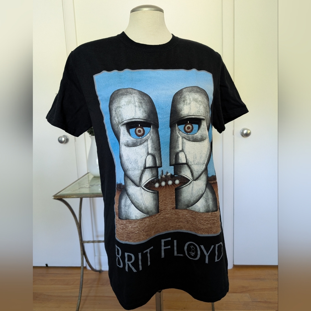 Brit Floyd Signed Concert T-shirt Pink Floyd Tribute Band Tee Size Medium